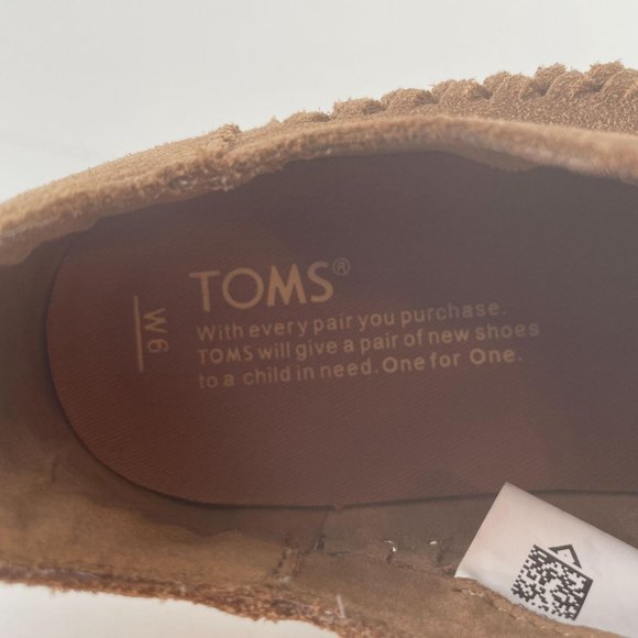 Tom's Lennox Suede Sneaker Toffee Brown - Picture 7 of 9